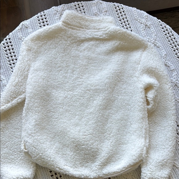 Wallflower White Cowl Neck Top with Cozy Sherpa Texture - Picture 7 of 10